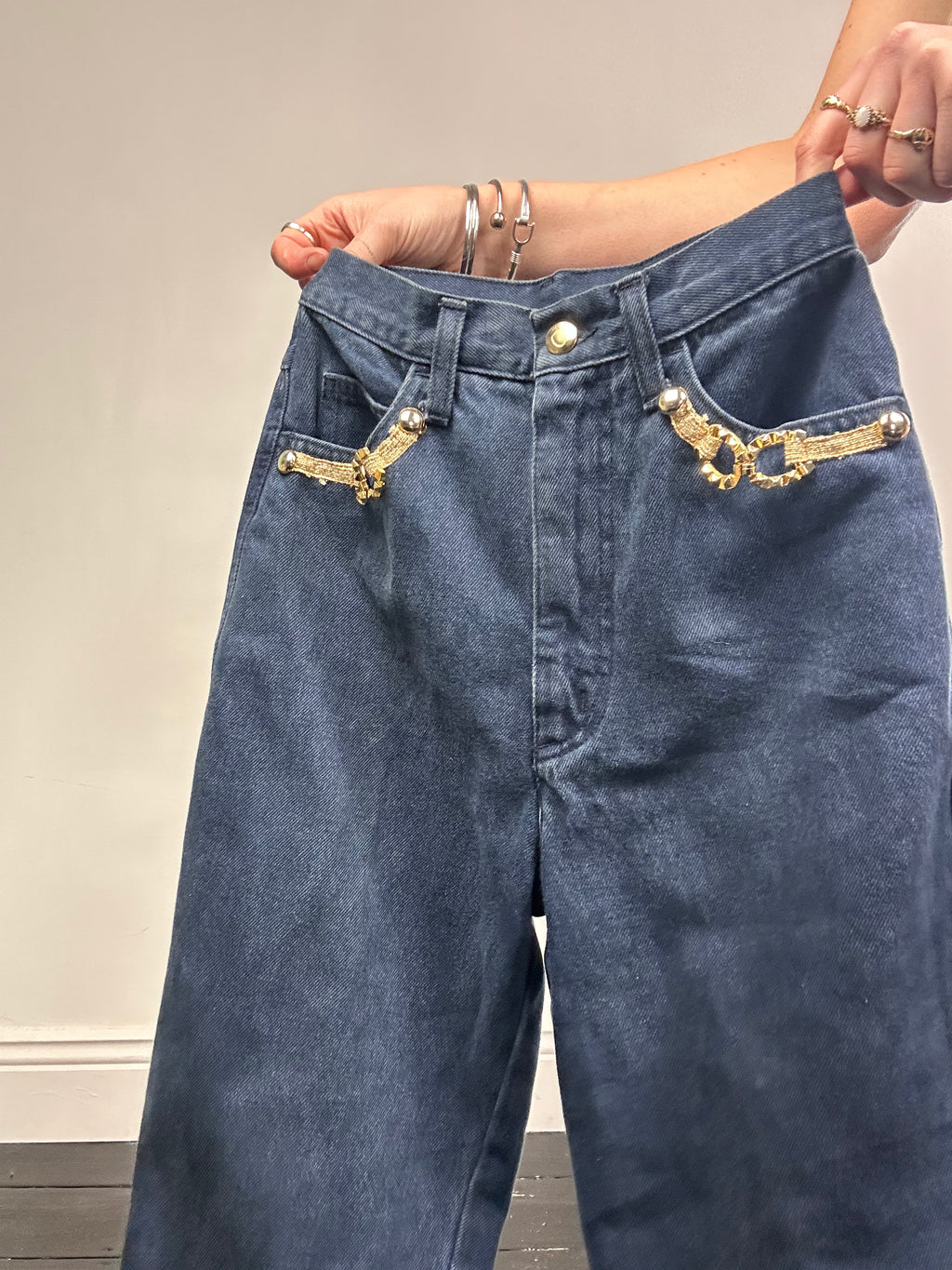 High Waisted Embellished jeans Size25” waist