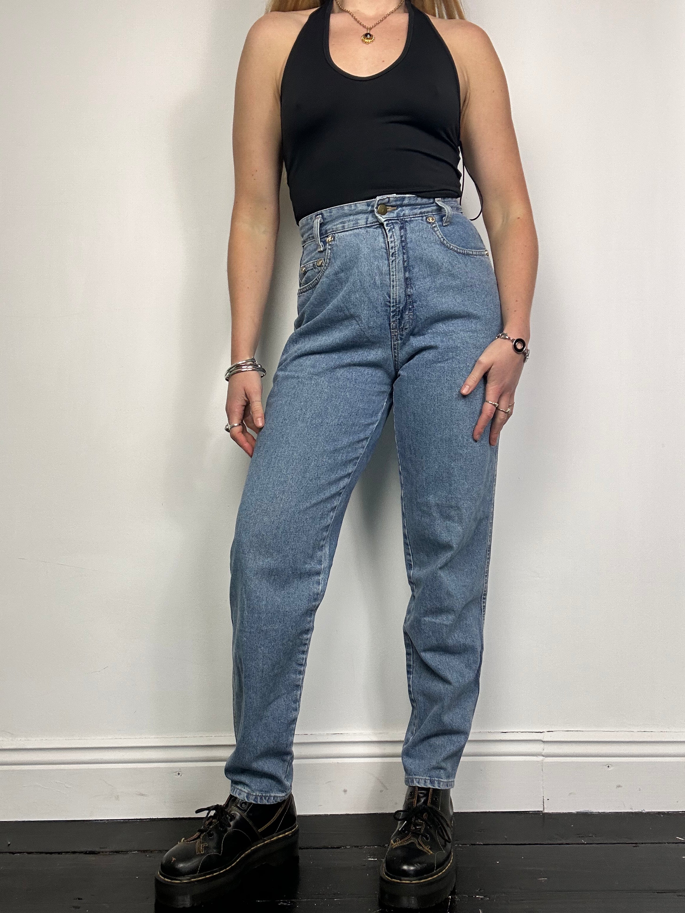 High Waisted jeans Size 28” waist