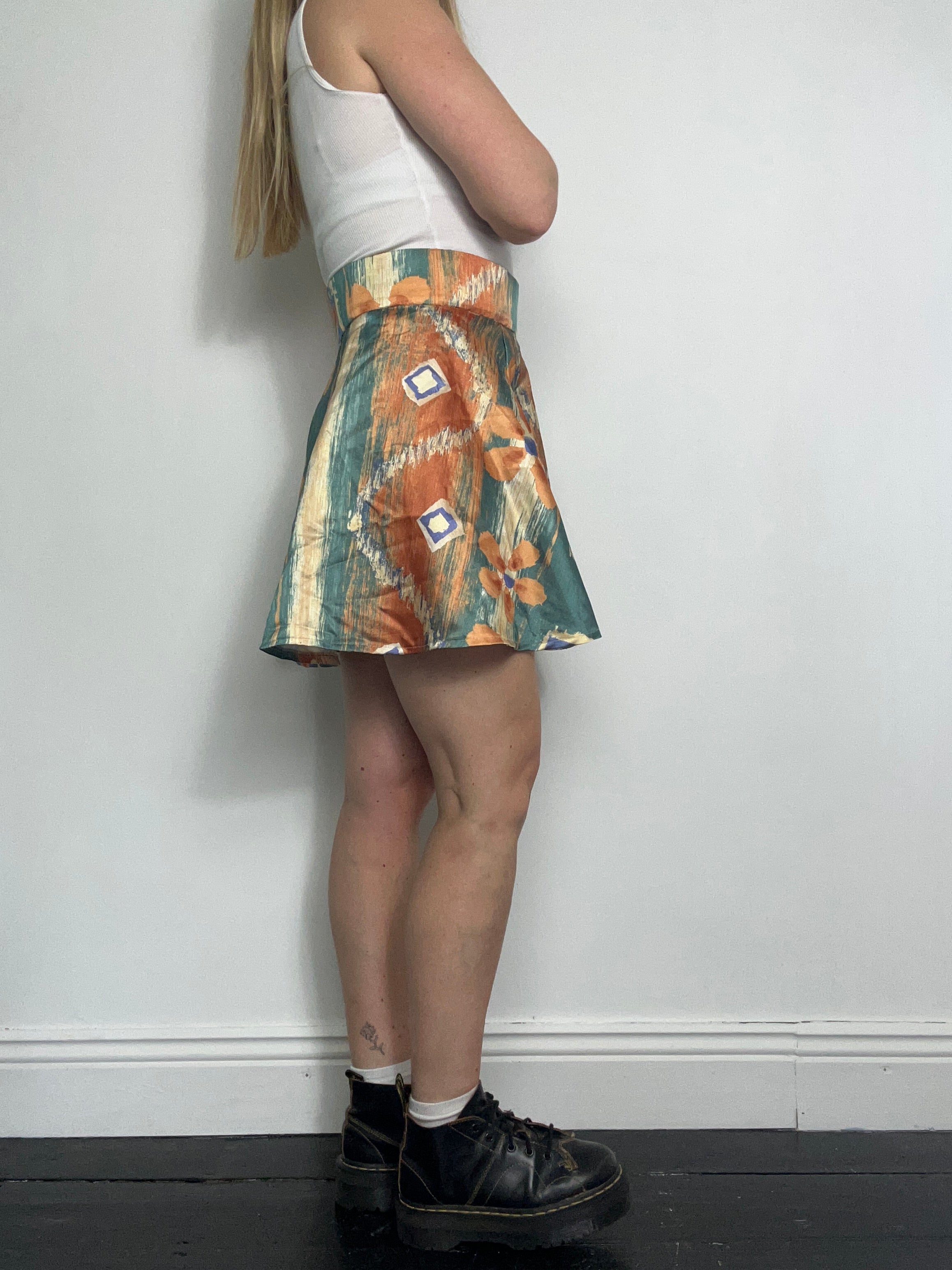 Satin 90's Printed Mini Skirt Size 8