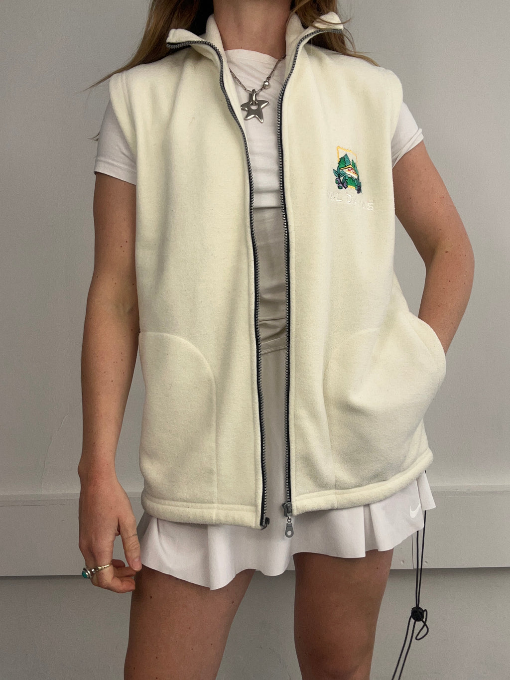Cream 90's Fleece Gillet Size 10